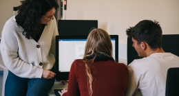 Einjährige Fachoberschule „Gesundheit und Soziales“ Einjährige Fachoberschule „Gesundheit und Soziales“